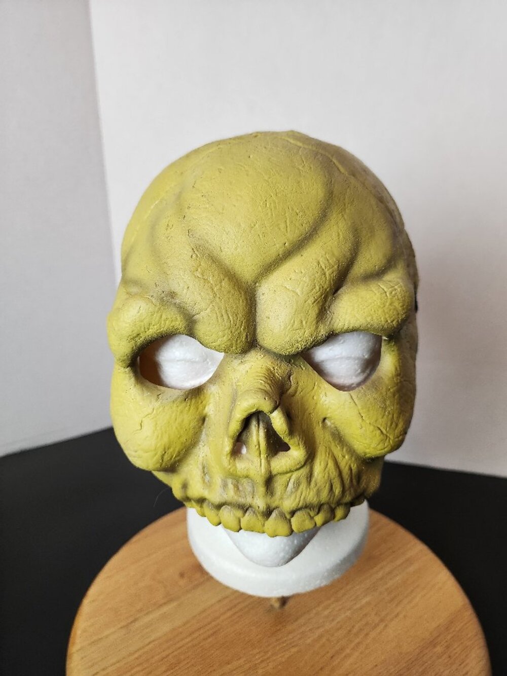 Vintage 1991 Cinema Secrets Latex Skull Half Mask Green Halloween Costume